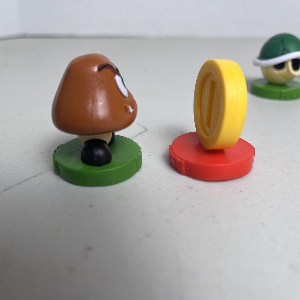 Nintendo Super Mario Bros Chess Set Replacement Piece Koopa Goomba Cake Toppers - Picture 11 of 14
